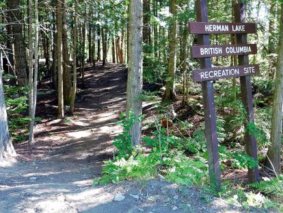 Sign for public dock access trail