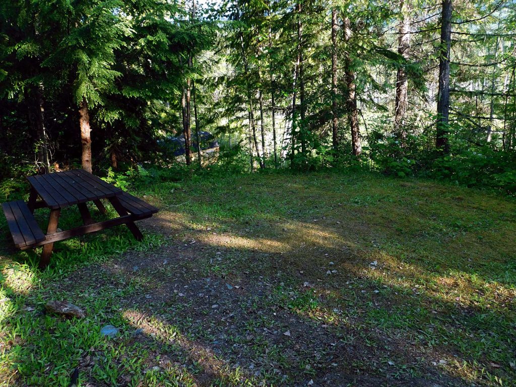 Site 10 (tent): Peek-A-Boo Lake View